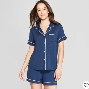 Stars Above Navy Top & Shorts Pajama set medium